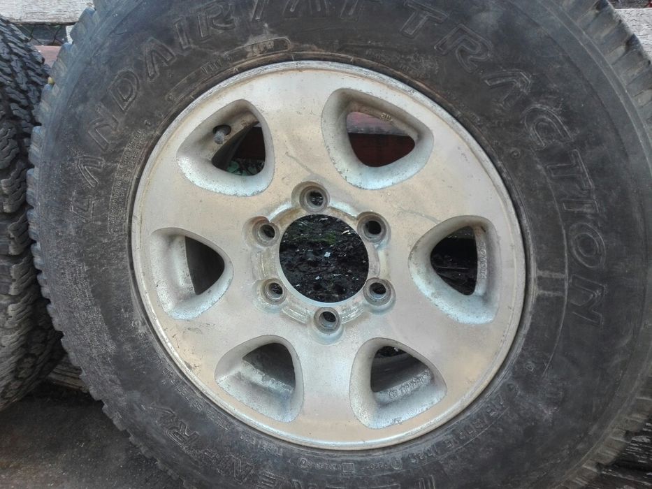 Jante aluminiu magneziu aliaj R15 Toyota Nissan Patrol Frontera Pajero