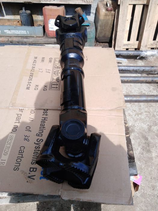 REPARATII Cardane interaxiale camioane