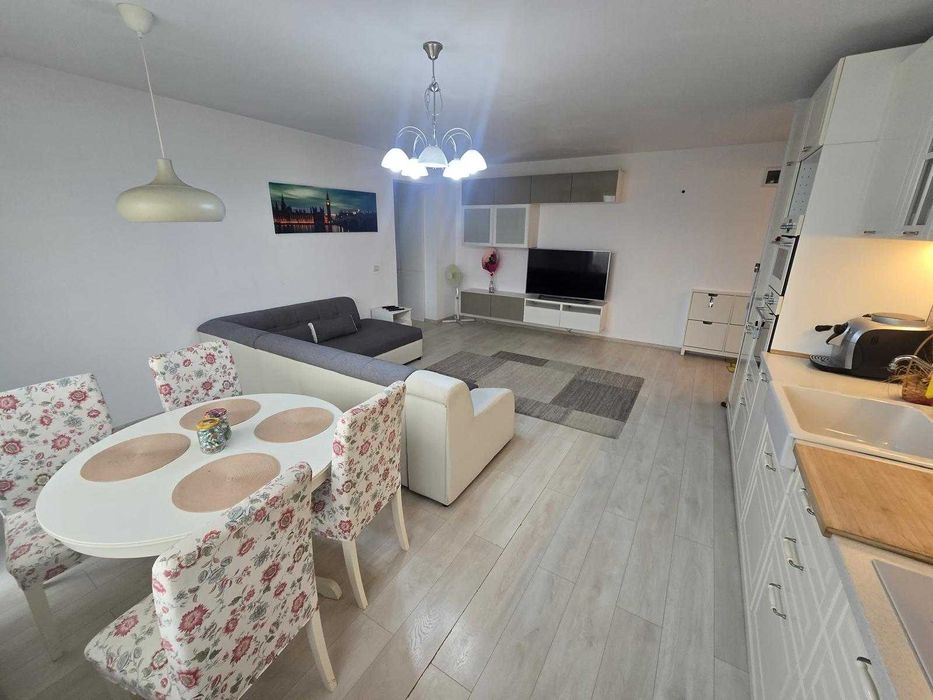 Inchiriez apartament 3 camere Giroc