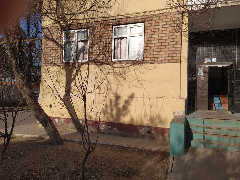 Продается 3-х комнатная .