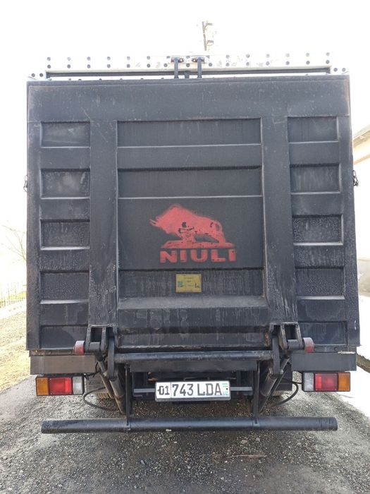Isuzu izotermk kuzif va gidro bor sotiladi