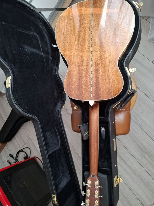 Vand Fender 220 PO full solid