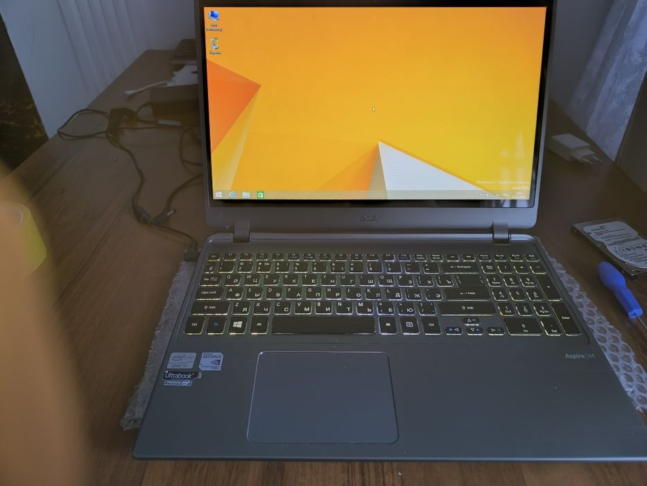 Продам ноутбук Асер core i7