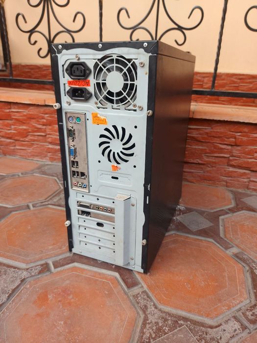 Компьютер AV TECH