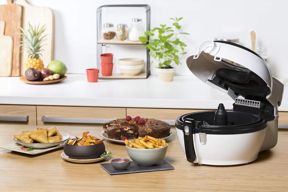 Фритюрник с горещ въздух Tefal FZ 7600 ActiFry Genius 1.2 кг,1500W