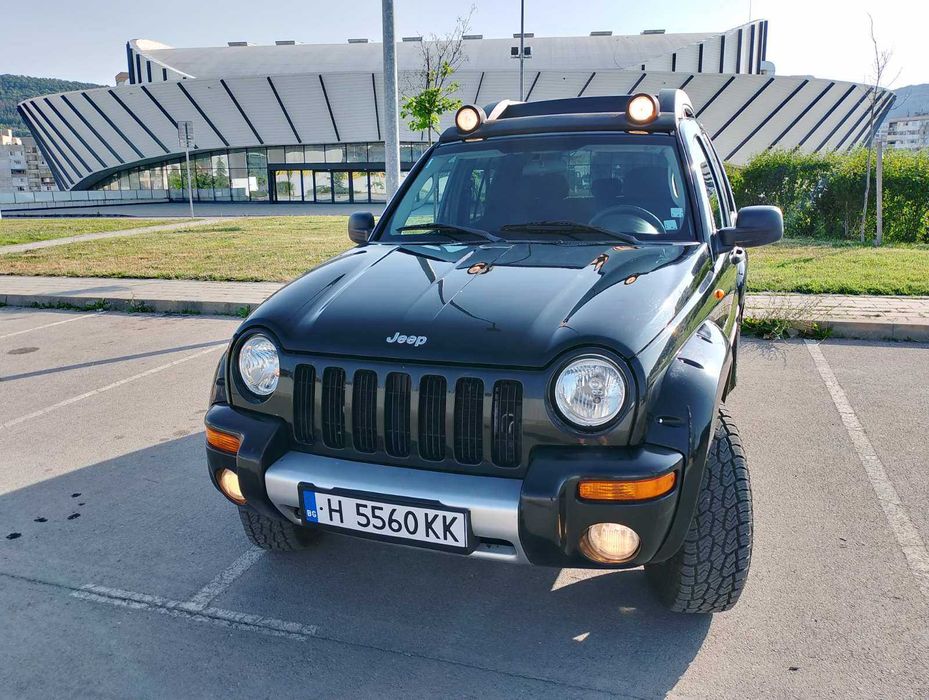 JEEP Cherokee Safari TOUR 3,7 I + ГАЗ 4х4 Автоматик