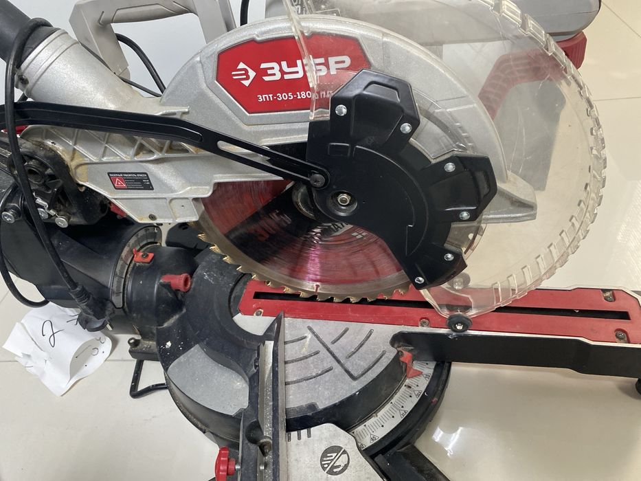 Деревообрабатывающий станок