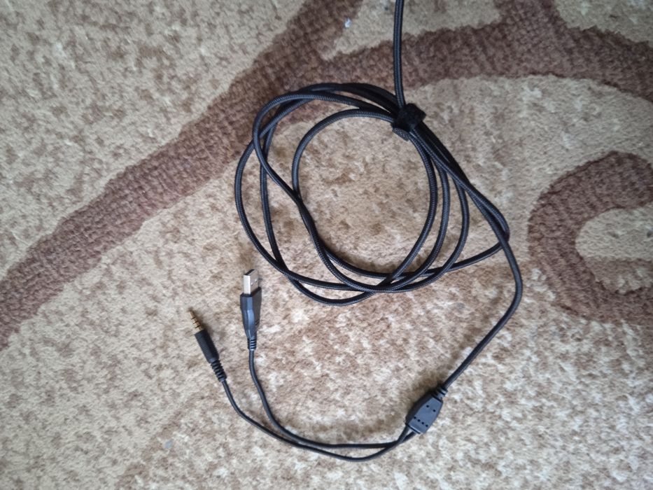 Игровые наушники