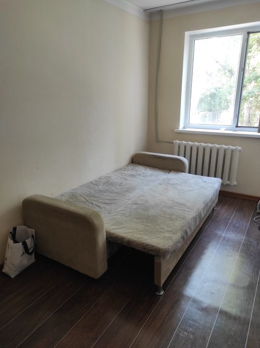 Продается диван 2 мкр