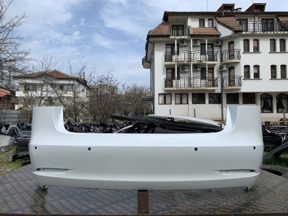 Броня Tesla Model 3