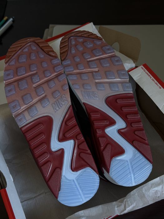 Кроссовки новые Nike