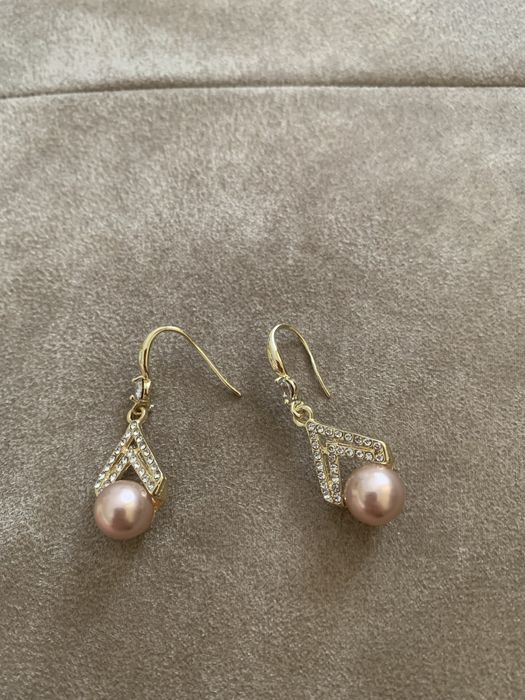 Обеци и колие с висулка (тигрово око)