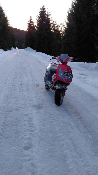 Scuter explorer race 50GT