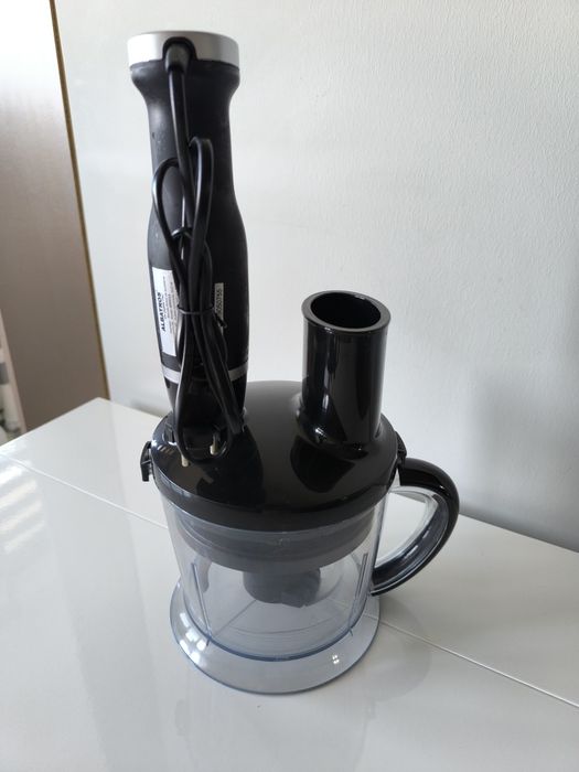 Robot de bucătărie- mixer