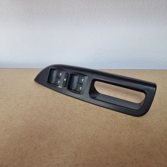 #NOU Maner usa stanga  butoane geam Skoda Octavia 2 2004-2013 #NOU