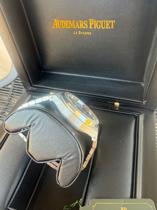 Часовник Audemars Piguet