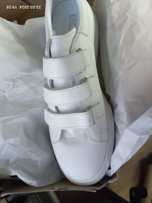 Кросовки кросовки