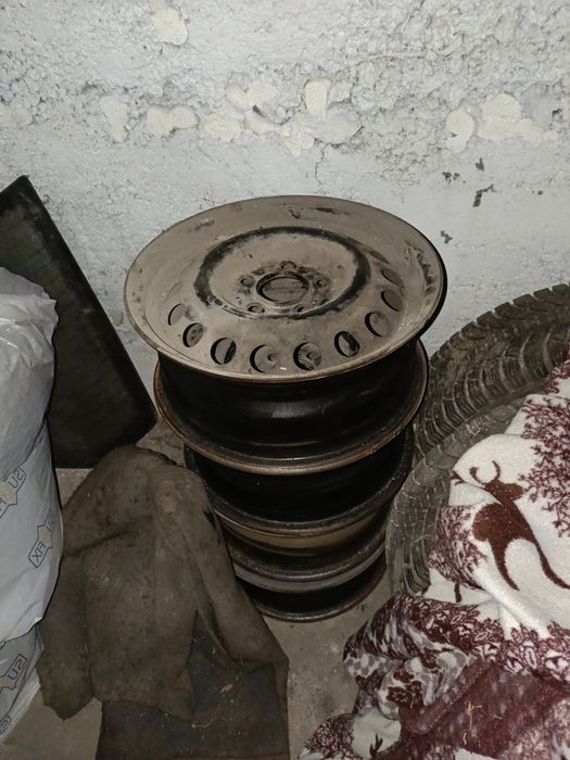 Шины зима 195/55 R 15