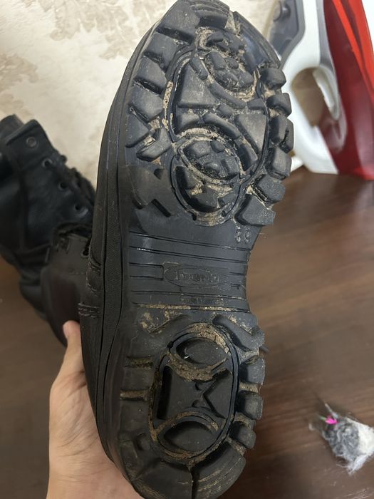 Продам БЕРЦЫ. 39-40 РАЗМЕРА