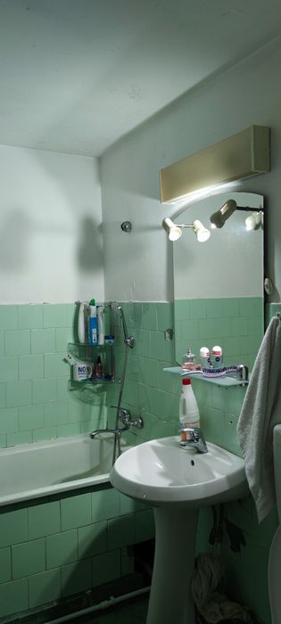 Vând apartament cu 3 camere zona Traian