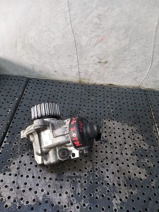 Pompa inalta 2.0 tdi vw golf 7 0445010538 04l130755e