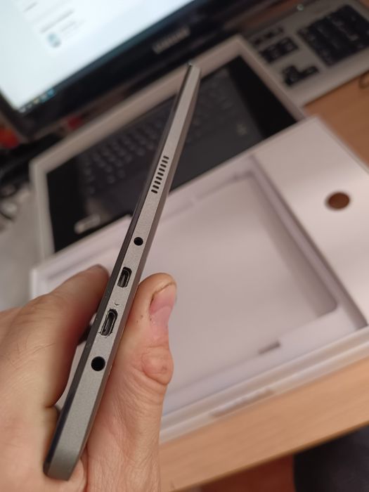 Планшет ноутбук Windows 10