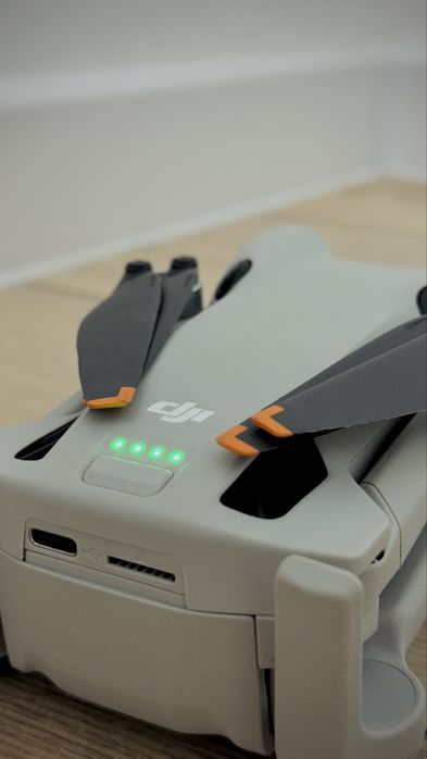 Дрон dji mini 4 pro