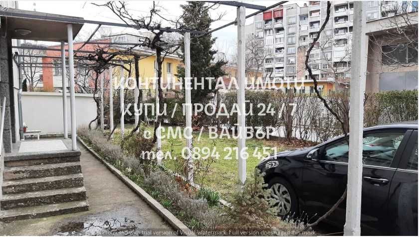 код 62113. Двустаен апартамент 70м2 в триетажна тухлена къща.