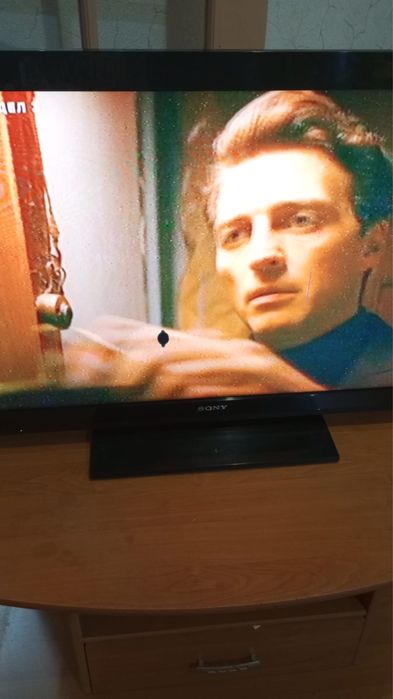 Телевизор Sony KDL-40BX420