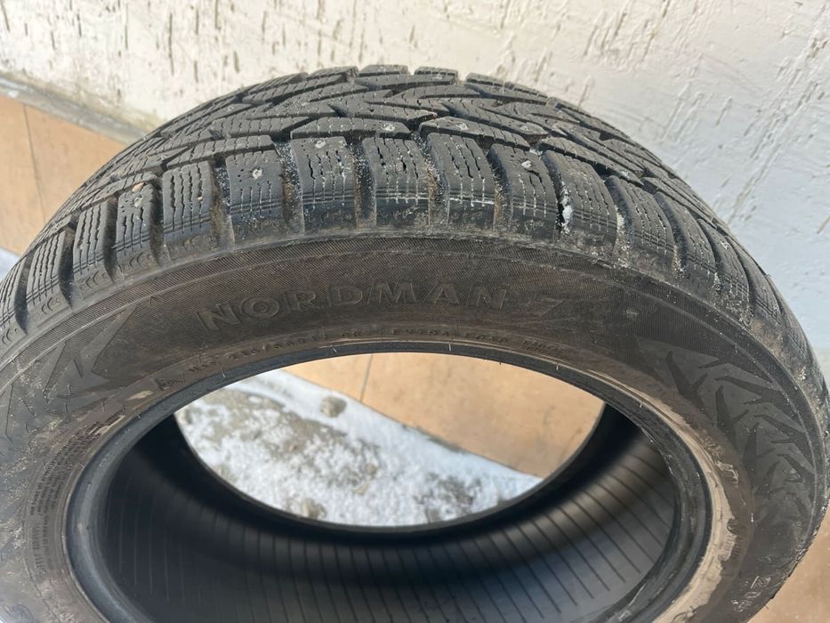 Продам шины в отличном состояний