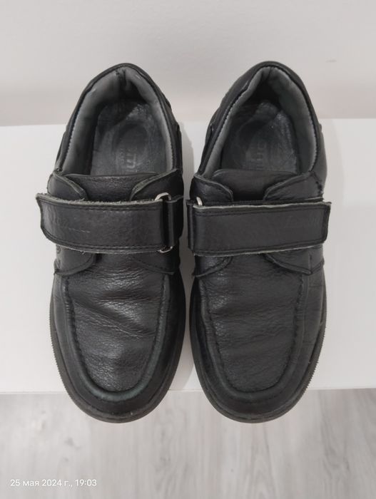 Кожаные туфли детские