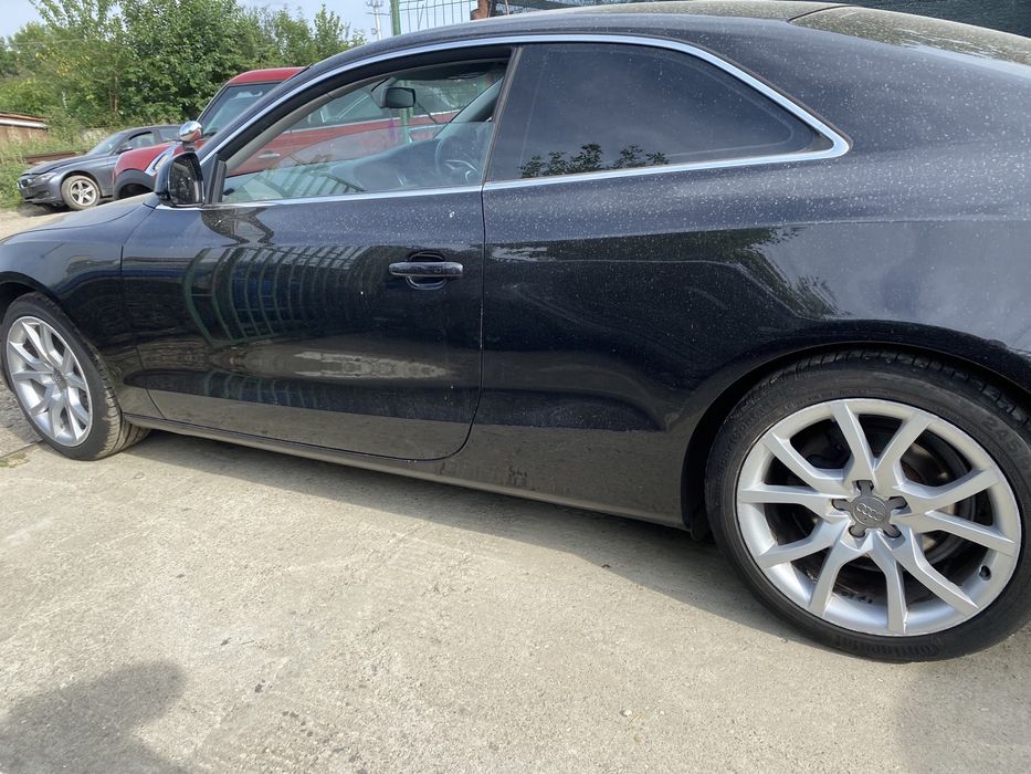 Ușă stânga Audi A5 Coupe LZ9Y
