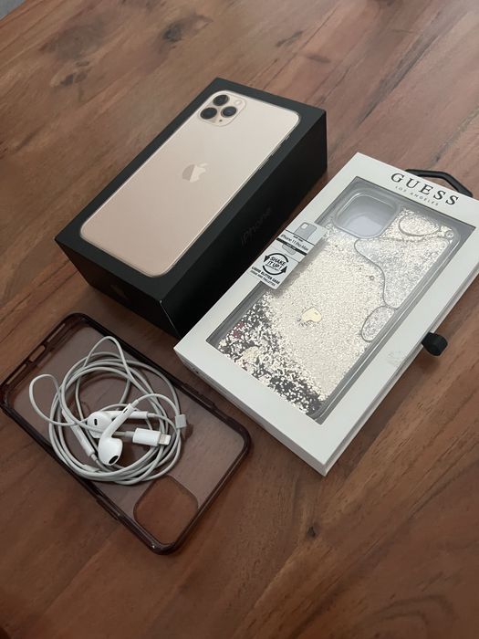 iPhone 11 Pro Max Gold 64 GB