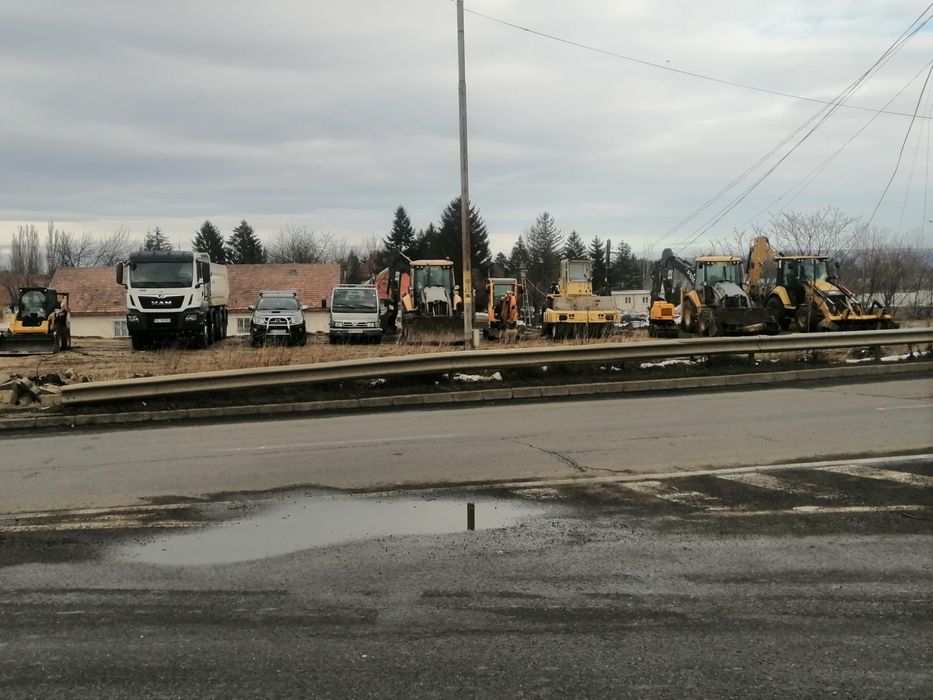 Lucrari si Servicii profesionale inchiriere buldo excavator,camion,bo