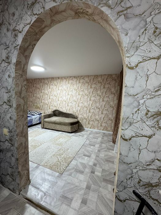 10000 в центр,уютно,чисто