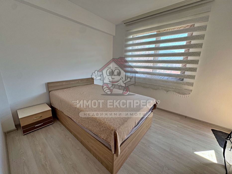 Продава се Тристаен апартамент в Асеновград - 102 кв.м за 810 €/кв.м - Снимка #12