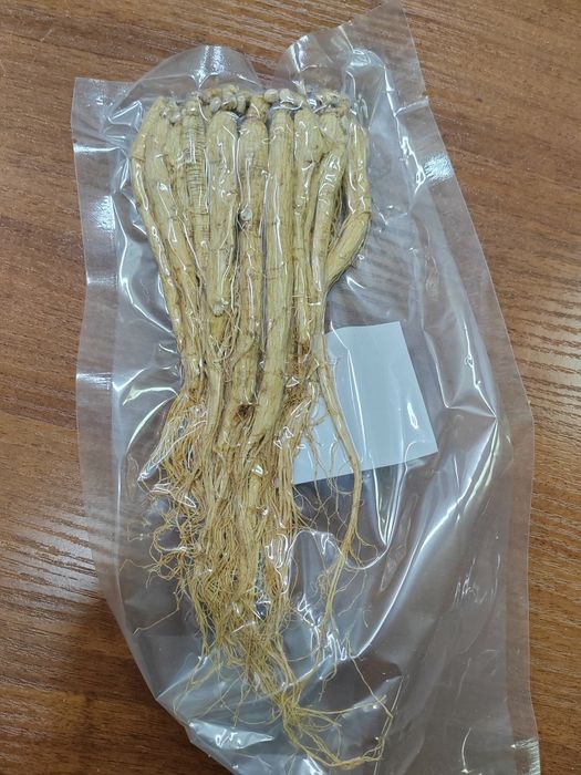 Женьшень корни 100 гр.