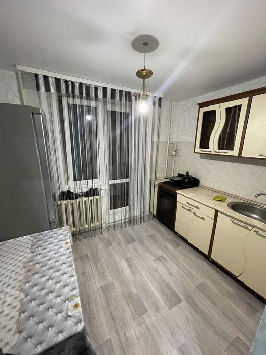 Продажа 1-комнатной квартиры, 8мкрн 2д