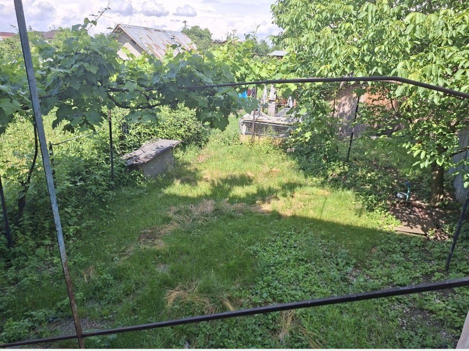 Vand apartament 2 camere decomandat in Calinesti jud. Prahova