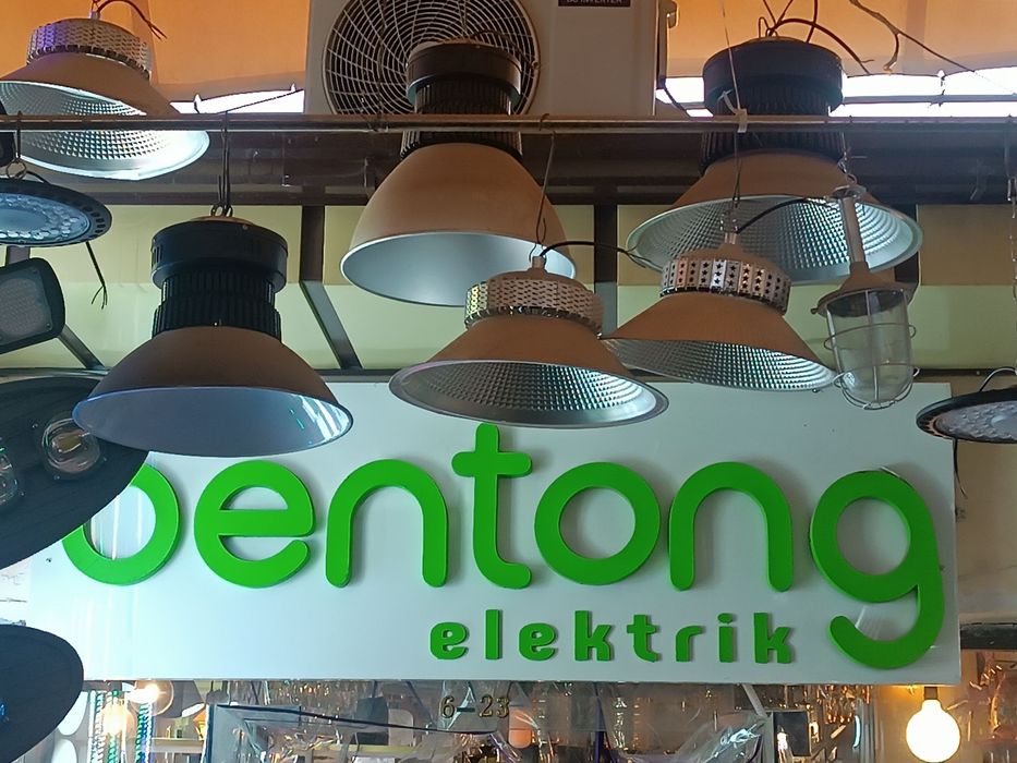 Projektor yoritgich led solnichniy проектор rku  lampa stalba chiroq