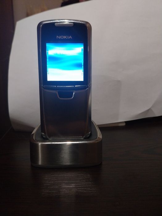 Nokia 8800 класик с док станция