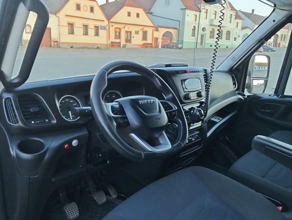 Iveco daily 50c18 35c18 35c17 35c15 Mercedes sprinter  519 518 516