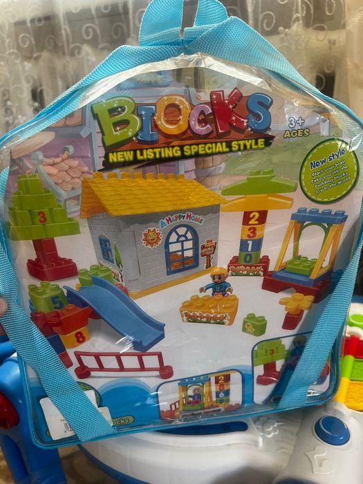 Продам детский конструктор