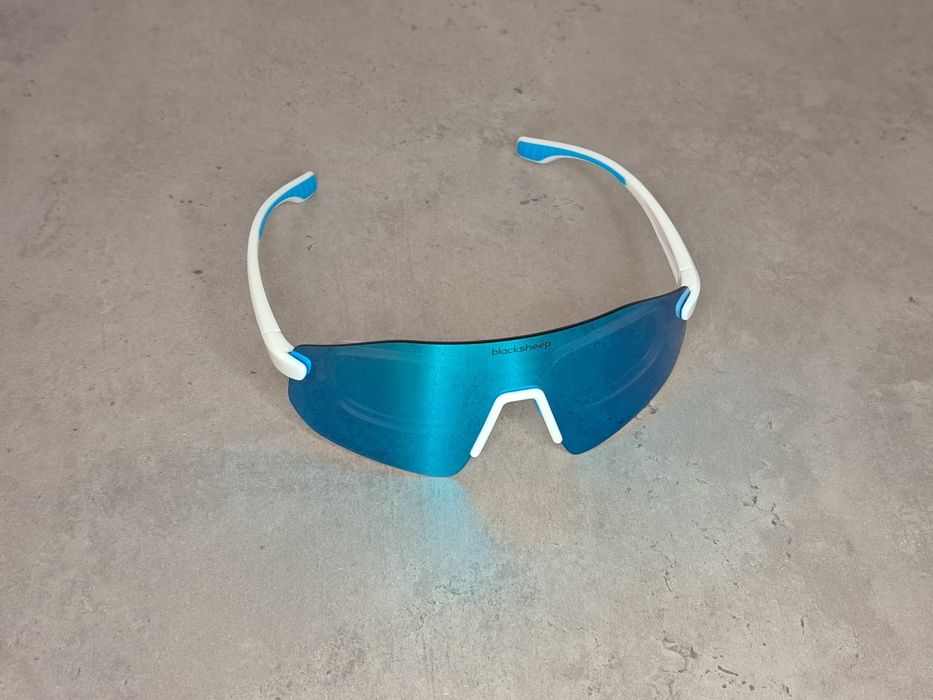 NOU Pt. Lentile cu dioptrii Ochelari de soare sport cu rame int.