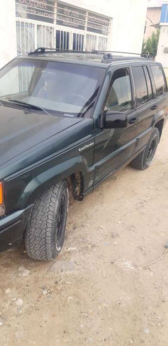 Jip Grand Cherokee ZJ.