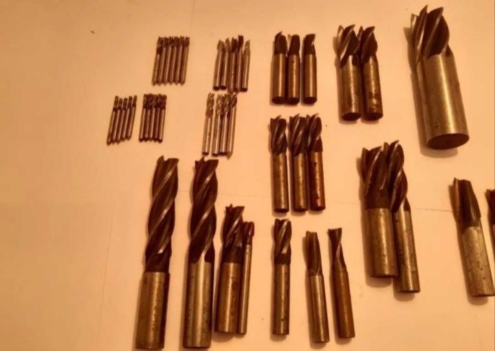 Freze cilindro-frontale / deget