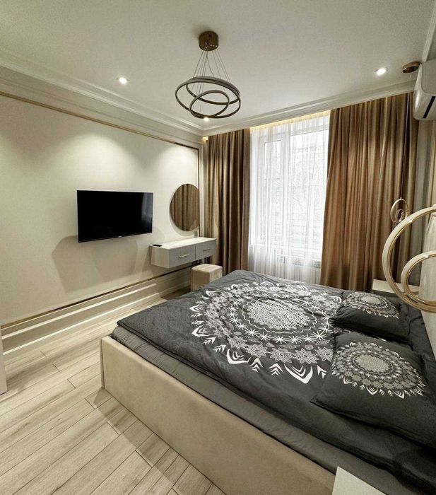 Эльбек, Канадская школа, магазин Виноград, 77-я серия