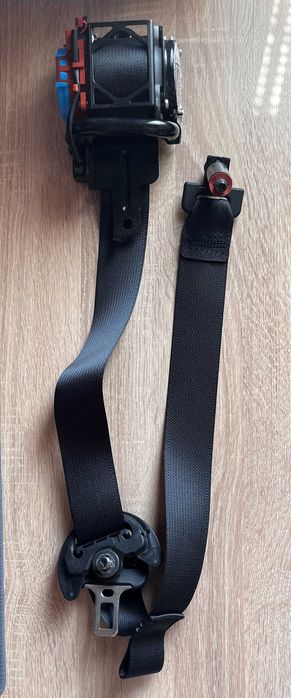 Предпазен колан Hyundai / Kia — OEM номер: 88820-J9500TRY