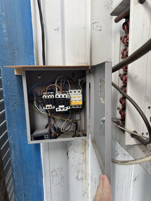 Продам Реф.контейнер. Цена 3.200