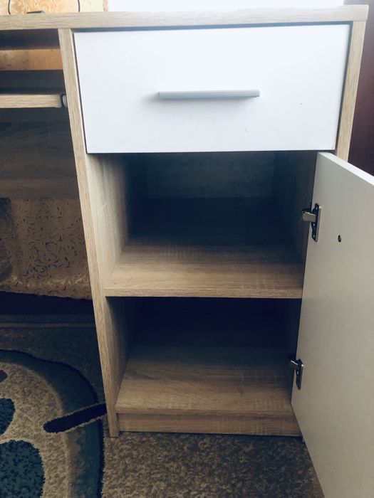 Продам ученическую парту